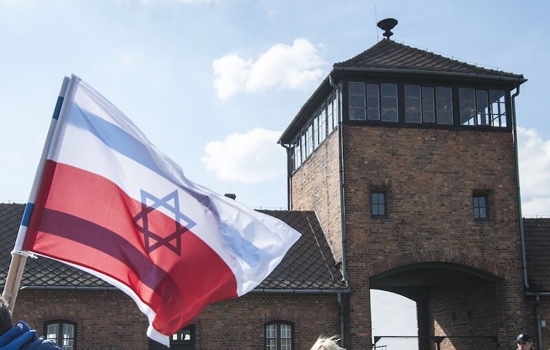 jews declare war on poland holocaust law