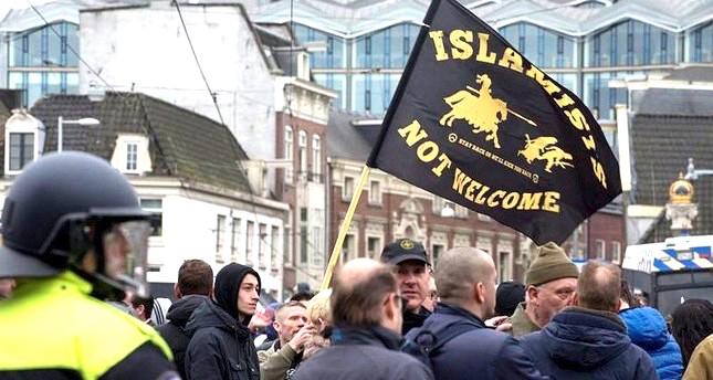 Dutch Police Monitoring Over 160 Known Muslim Terrorist Suspects