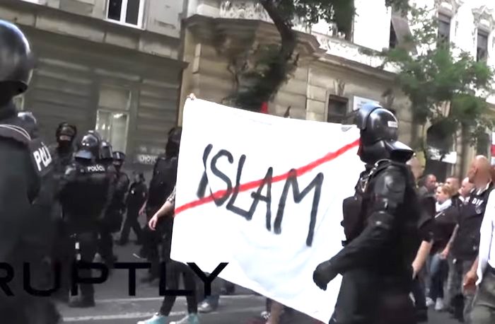 Slovakian MP: Islam Is the "Pedophile Creation of the Devil," Mosques Banned