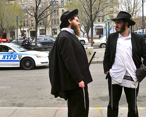 Brooklyn Blacks Mistake Jews for White in Violent "Antisemitic" Attacks