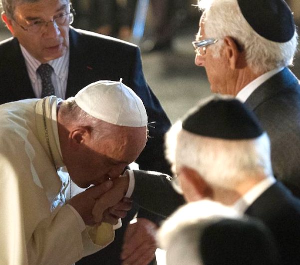 Anti-BDS Pope Francis Greenlights Vatican Investment in Israel